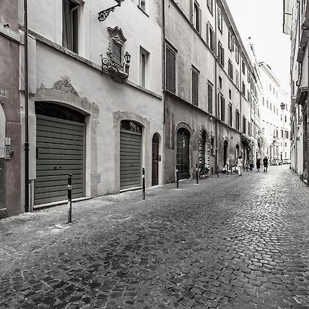 Old Monserrato In Campo De' Fiori โรม ภายนอก รูปภาพ